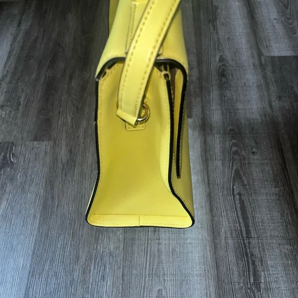 Kate Spade Yellow Crossbody Bag - Picture 4 of 13